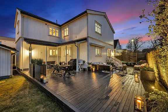 Sentrumsnær enebolig Volla - 5 soverom - Garasje - Stor terrasse