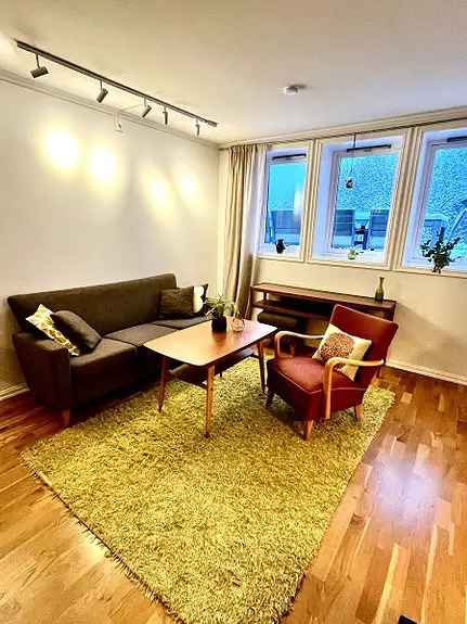 Lys 3-roms Hybelleilighet Gjettum Nær Oslo Sentrum