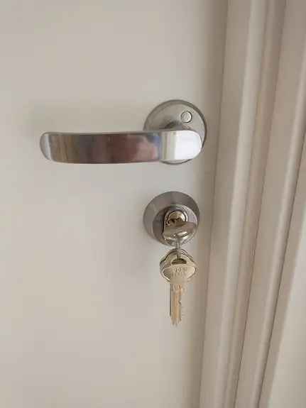Rom ledig i stort hus - Alt inkludert