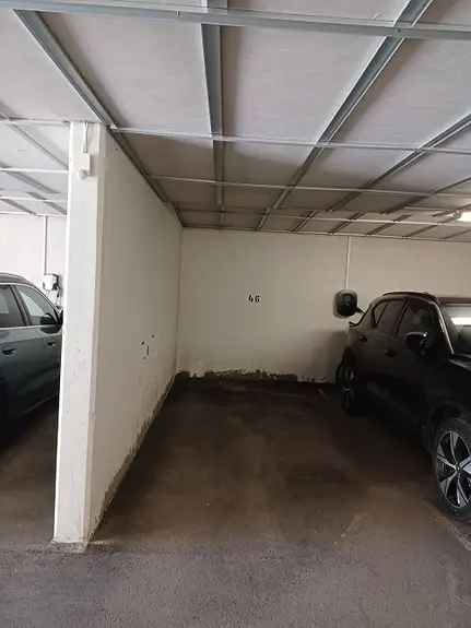 Garasjeplass Sognsvannsveien 27 Elbil Lader