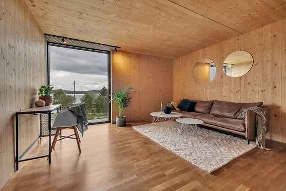 Møblert Familiebolig 3 Soverom Takterrasse Bod Carport