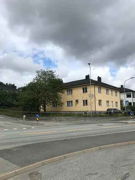 Stor 3-roms leilighet sentralt - Nyrenovert