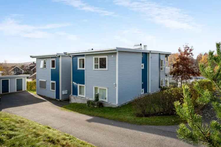 3-roms andelsleilighet med garasje Brumunddal