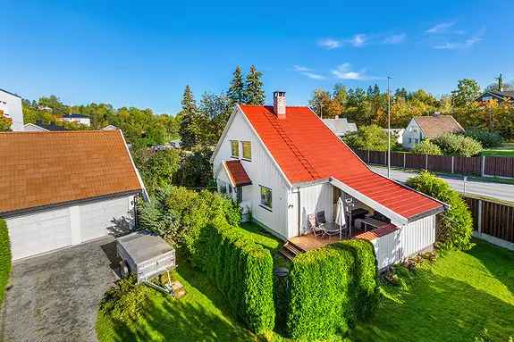 Enebolig Bjerkås Vollen - Dobbel Garasje - Barnevennlig