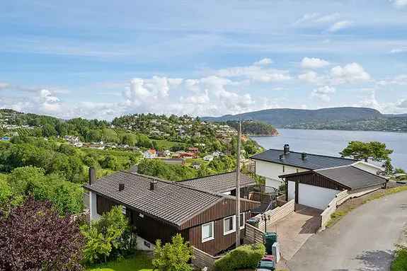 Enebolig Berger - Familievennlig beliggenhet, strand n
ærhet, dobbelgarasje