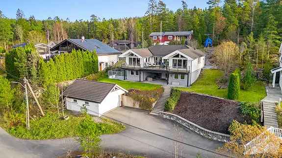 Enebolig Kjærnesstranda Vestvendt Terrasse Dobbeltgarasje