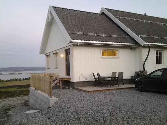 Hybel 48kvm Landlig 10 min fra Lillestrøm