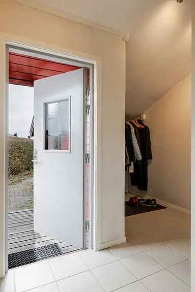 Familievennlig rekkehus i Moss - 4 soverom, 2 bad, stor terrasse