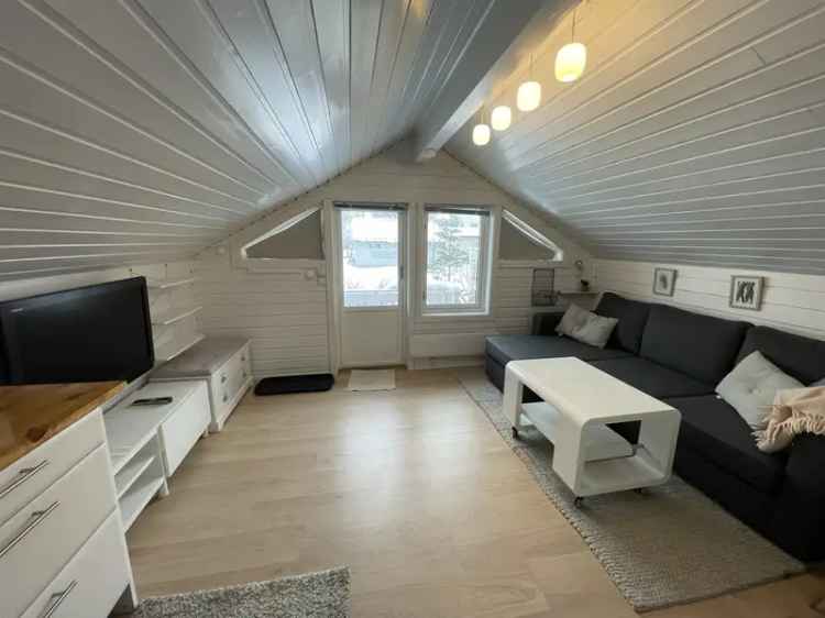 Hybel Tromsdalen - Møblert - Juni-Oktober