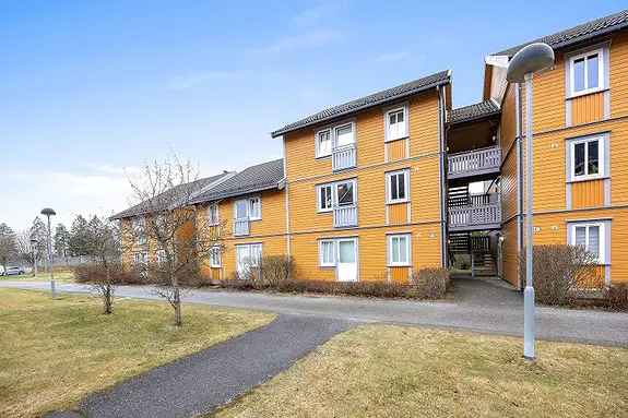 3-roms leilighet Jessheim - Stor balkong og garasjeplass