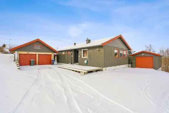 Enebolig Søvik - Familiebolig med Garasje