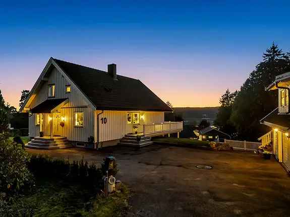 Stor Enebolig Hasle - Dobbel Garasje - Utsikt - Bergvarme