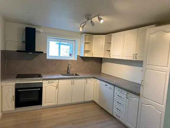 Delvisrenovert leilighet Yven - 2 soverom, terrasse