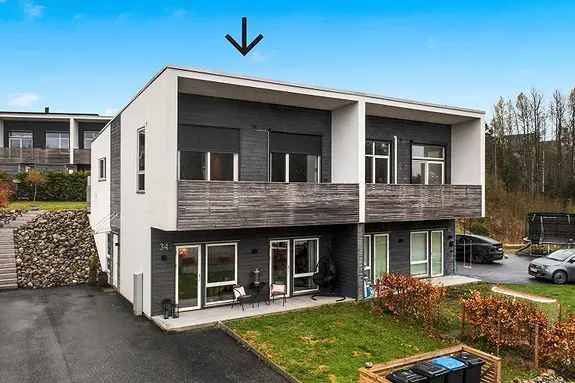 Moderne Tomannsbolig 2019 Barnevennlig Område