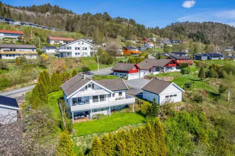 Enebolig Romskogen Barnevennlig Dobbelgarasje