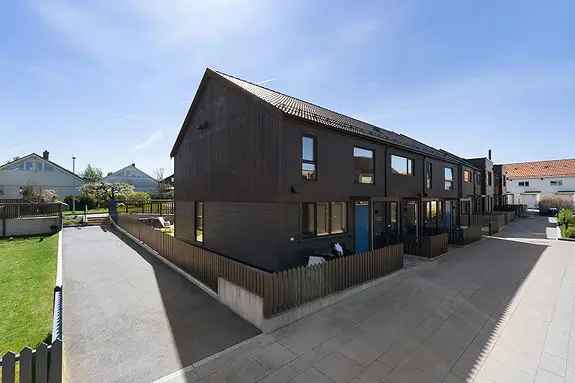 Enderekkehus 2022 Sandnes - Garasje - Loft - Familievennlig