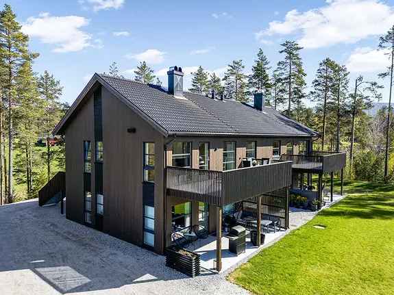 Eierseksjonsleilighet Bø - 2 soverom - Carport - Solrik
