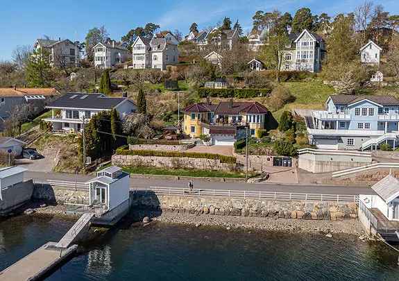 ORMØYA Enebolig ved sjøkanten Panoramautsikt