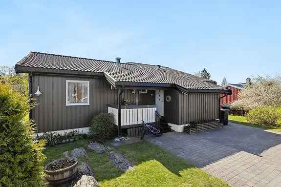 Enebolig Pepperstad 4 Soverom Moderne Bad Hage