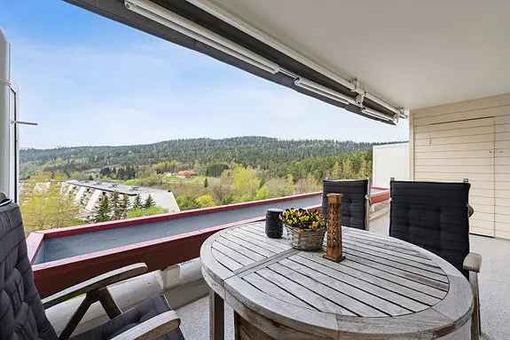 4-roms Toppleilighet Vestli 2 Bad Balkonger Garasjeplass