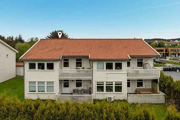 Lys 3-roms leilighet Vormedal - Vestvendt terrasse