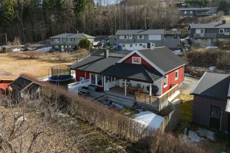 Familiebolig Brumunddal 2 5 km sentrum