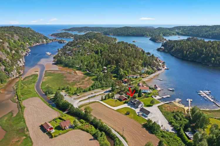 Sjøeiendom m strandlinje og brygge 2 boenheter