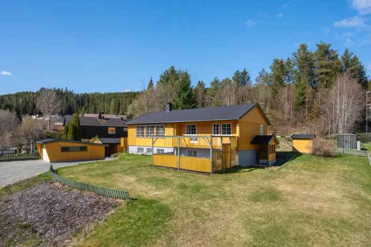 Enebolig Ilhaugen - Velholdt familiebolig med garasje