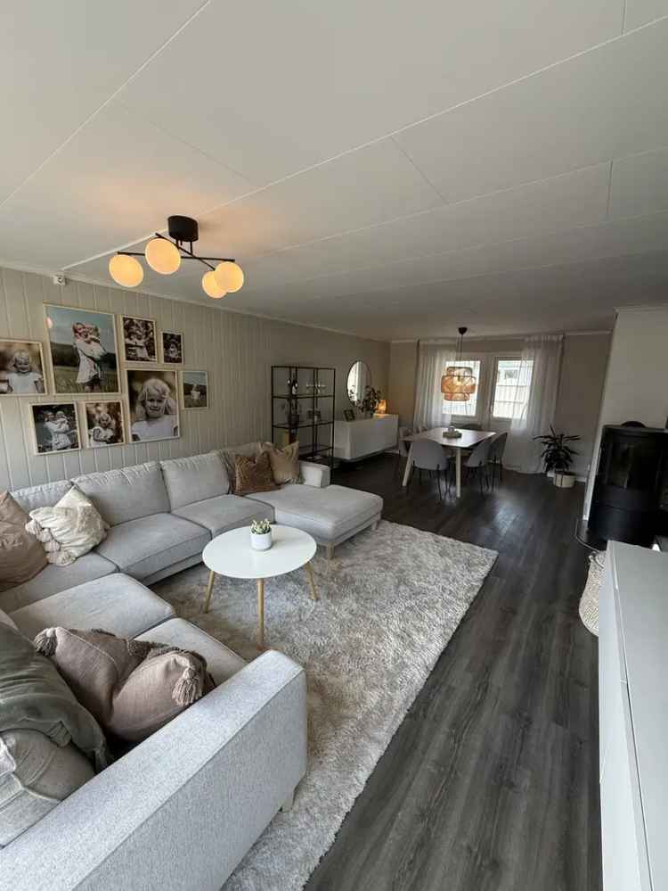 Rekkehus til leie Førde - 3 soverom, hage, garasje