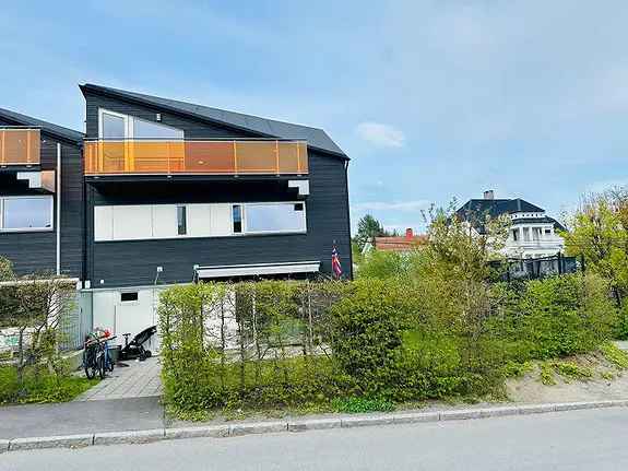 Rekkehus Bekkelaget 164 kvm - Leie fra 01072025