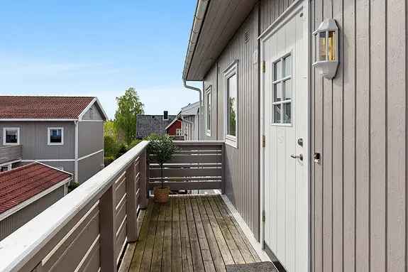 Romslig 2-roms leilighet med balkong - Brårudåsen
