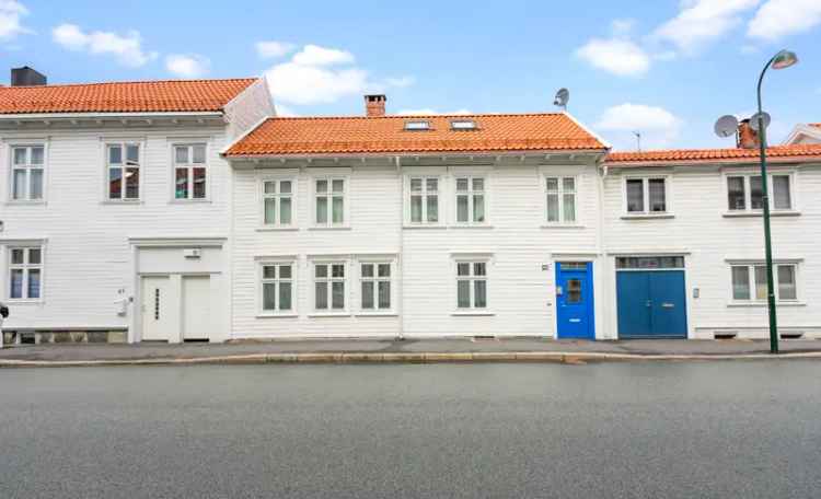 Rom i leilighet Kristiansand sentrum - Nær UIA