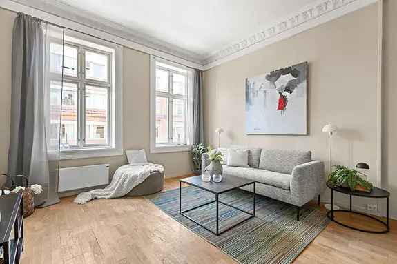 Grünerløkka 2-roms - Sentralt - 3m Takhøyde - Oppussingsobjekt