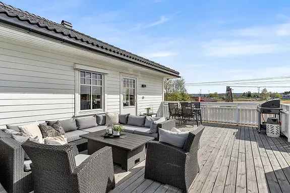 Enebolig 2018 - Dobbeltgarasje - Stor Terrasse - Hammerstad