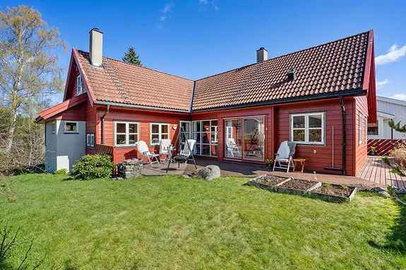 Innholdsrik Enebolig Med Utleie Stjørdal