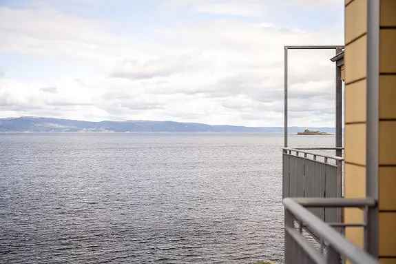2-roms Leilighet Ilsvika Fjordutsikt Parkering Heis NTNU BI