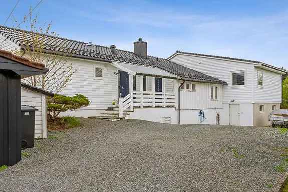 Moderne enebolig i Søreidgrend - 5 soverom 3 bad