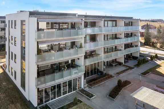 Knapstad leilighet - Lys, moderne, vestvendt balkong