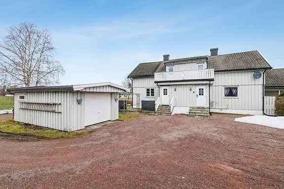 SEM - Flott tomannsbolig med 3 soverom - Garasje - Hage
