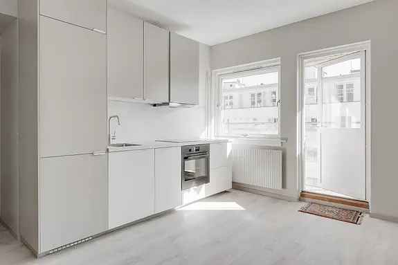 Frogner Solli 3-roms leilighet - sentralt - balkong - nyoppusset