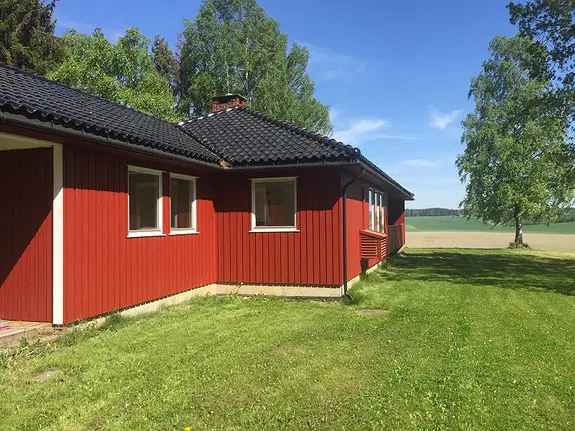 Enebolig i Ås - Landlig beliggenhet med fantastisk utsikt