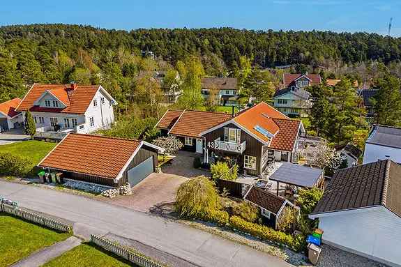 Unik enebolig Nustad - flott standard og uteområder