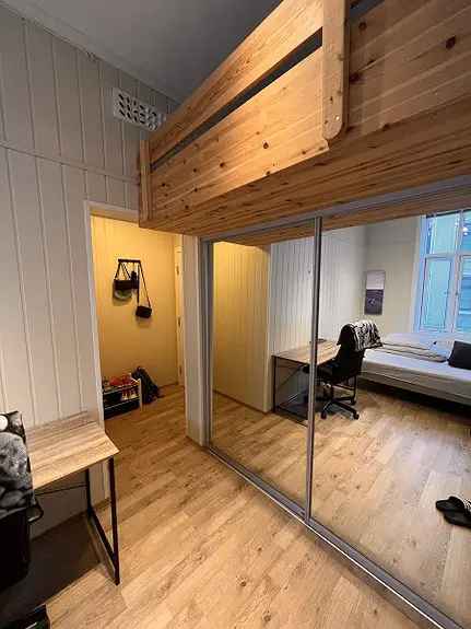 Sentral Leilighet 147m2 4 Soverom Takterrasse Sentrum