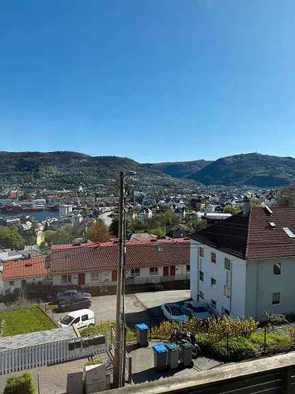 Sokkelleilighet Bergen - Sentral beliggenhet med havutsikt