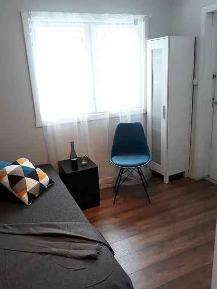 Rom til leie Mortensrud 1-2 personer Parkering