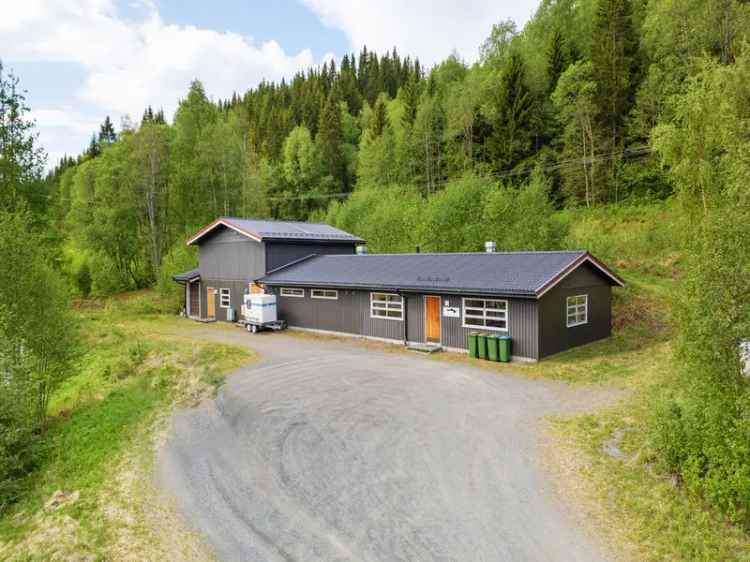 Næringsbygg Meråker 4174m2  Kontor Produksjon