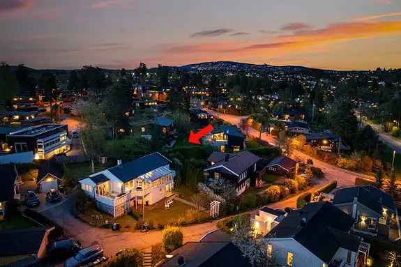 Enebolig Bekkestua - Flott utsikt og stor tomt