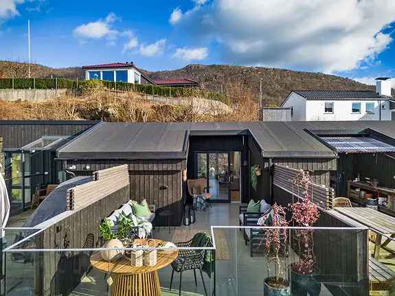 Rekkehus 2022 - Takterrasse 27m² - Heis - Garasjeplass