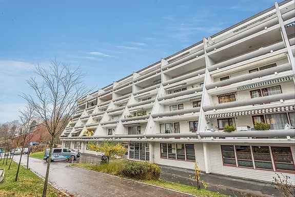 Stovner Senter 2-roms leilighet med balkong