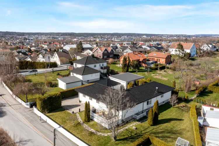 Stor Familiebolig Kjølberg Bergvarme Utleiedel 6 Soverom 3 Bad